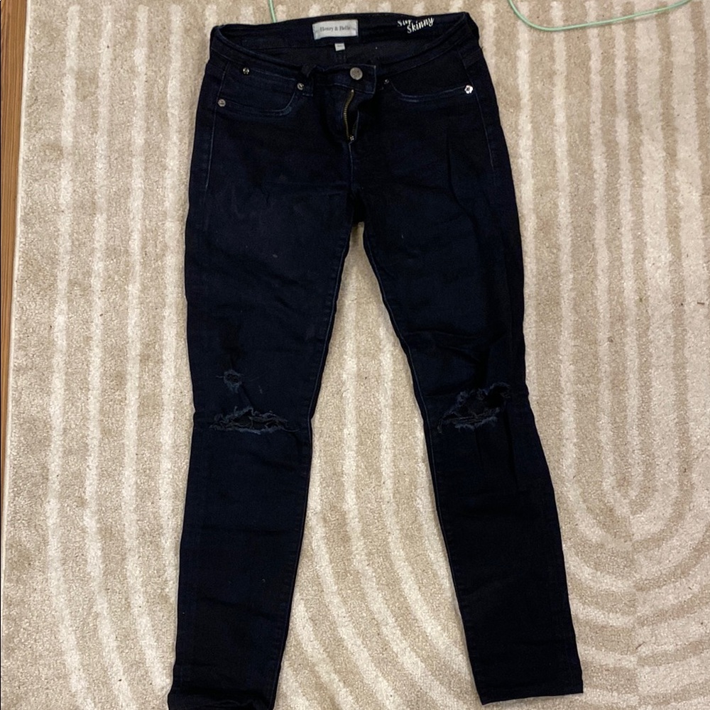 Women's Black Distressed Jeans